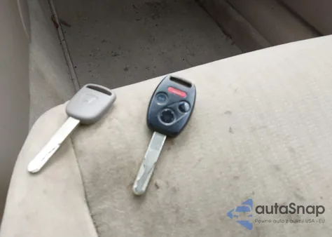 2005 Honda Accord 2.4 Lx из США, поврежденный, VIN 1HGCM56445A112103